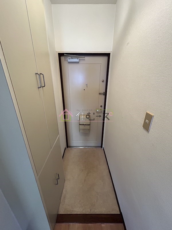 ライオンズマンション新大阪第3 玄関