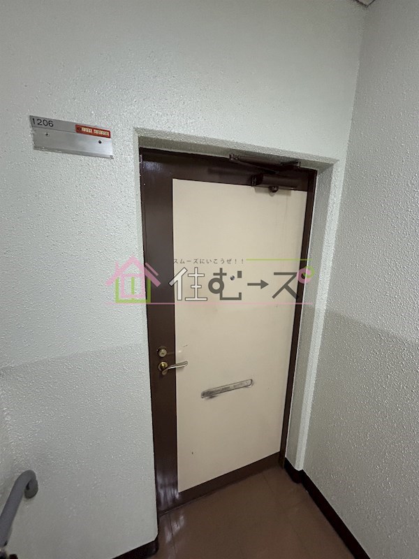 オリエント新大阪アーバンライフ 玄関