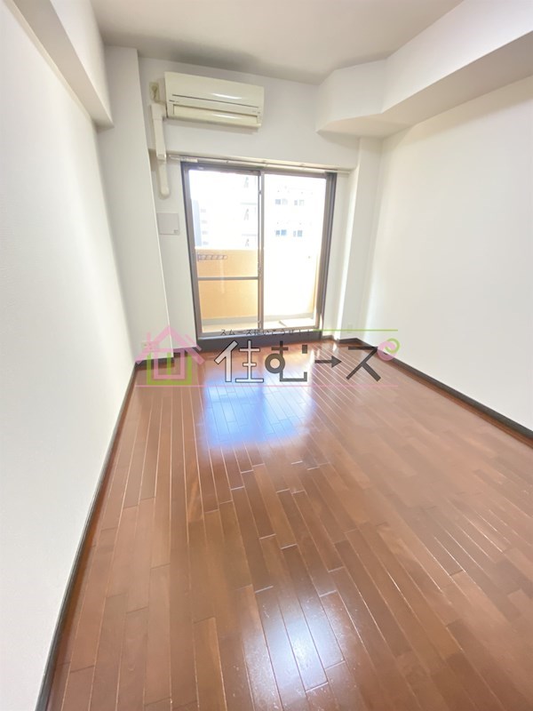 ライジングコート梅田サンライズ ベッドルーム