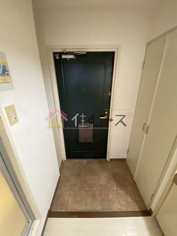 東天満下村ビル 玄関