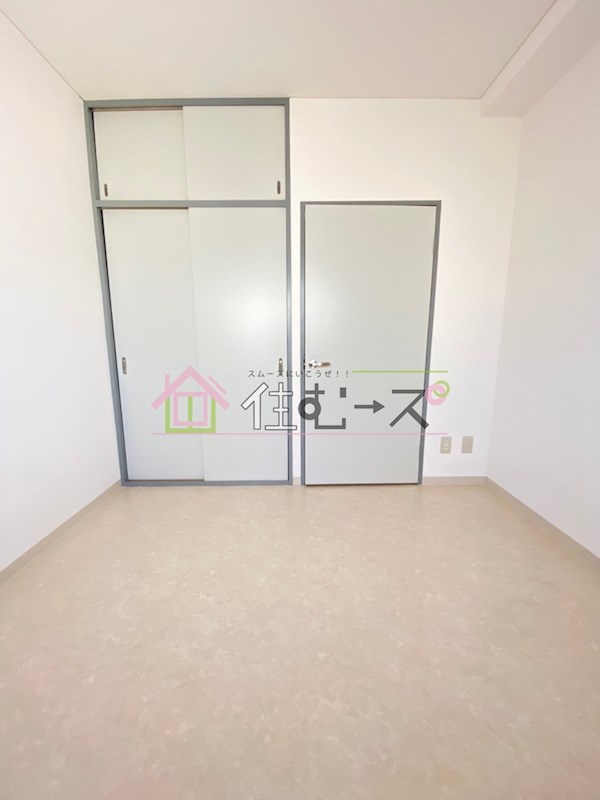 マンションぐっど リビング
