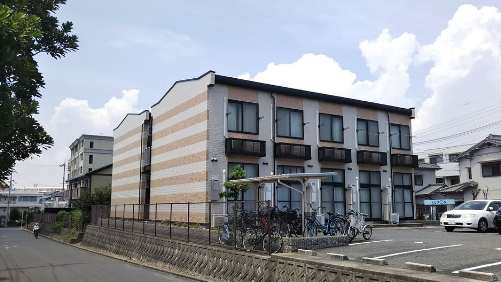レオパレス虹の架け橋 その他外観2