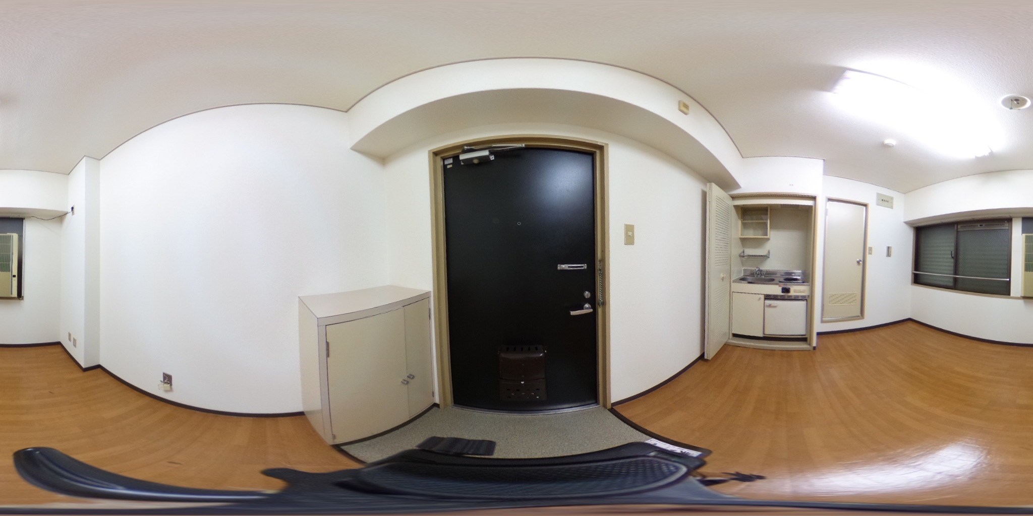 ダイドーメゾン本町 玄関
