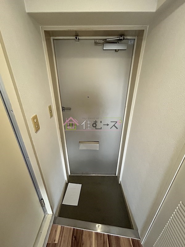 ウエステージ夕陽丘 玄関