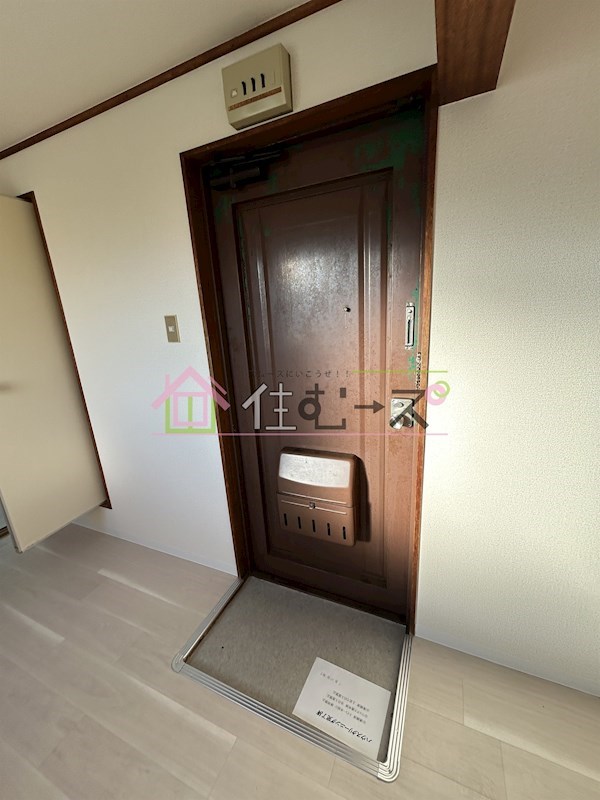 マンションコスモⅢ 玄関