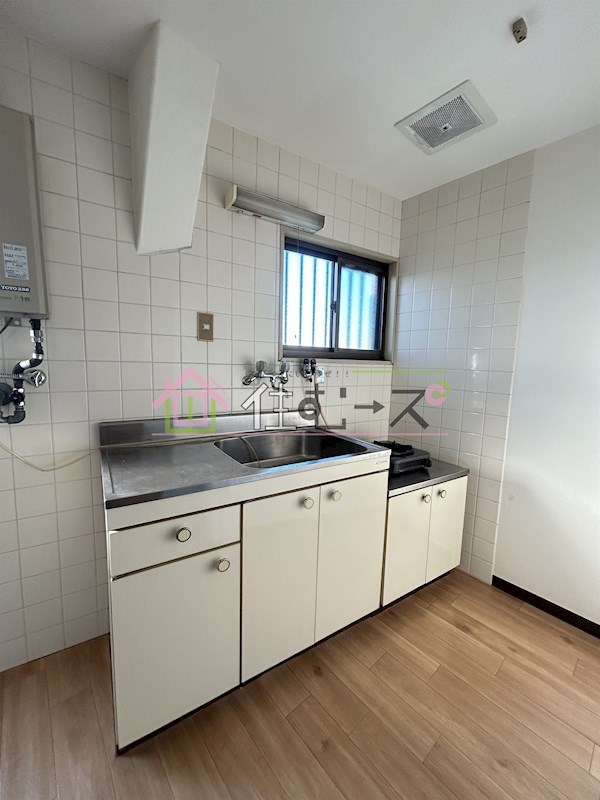 マンションコスモⅢ キッチン