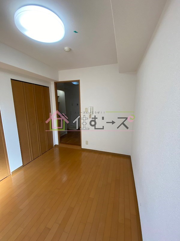 ヴィヴァーチェ リビング