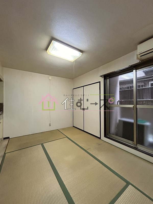 平和ハイツ ベッドルーム