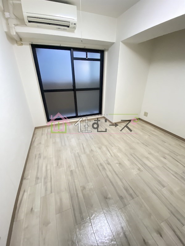 フレア新大阪 ベッドルーム