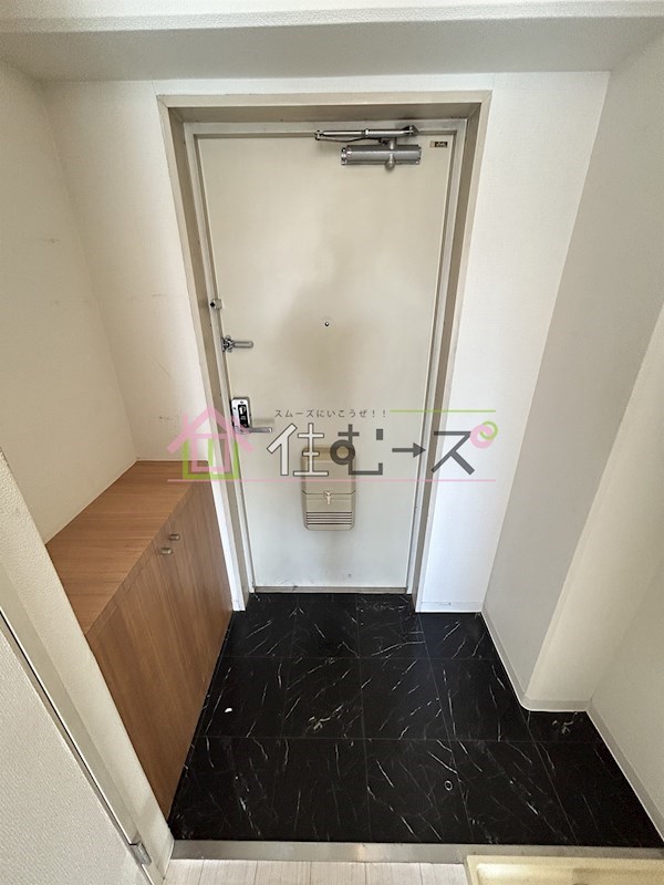 ラ・フォーレ上新庄 玄関