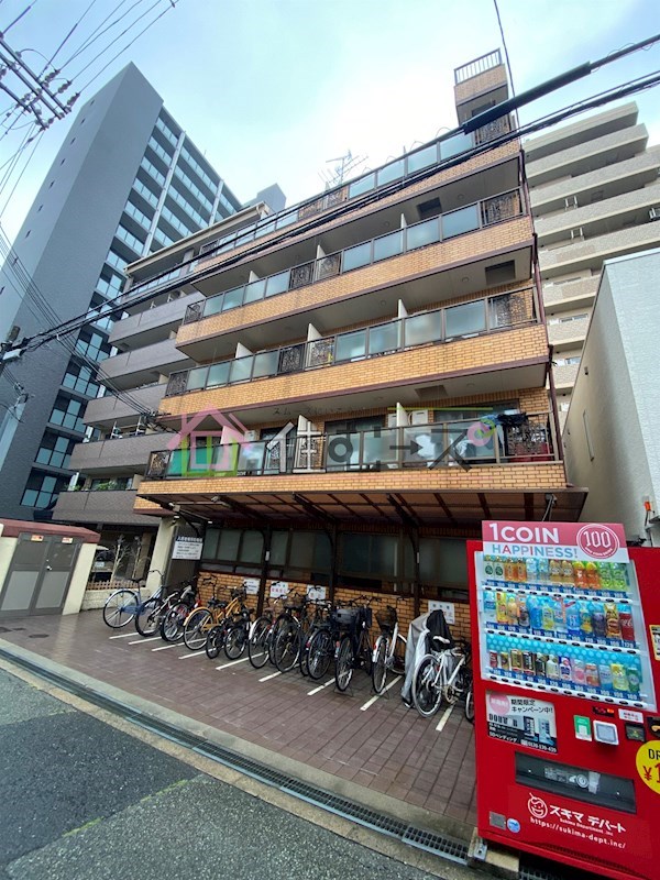 シャイニングスター 外観