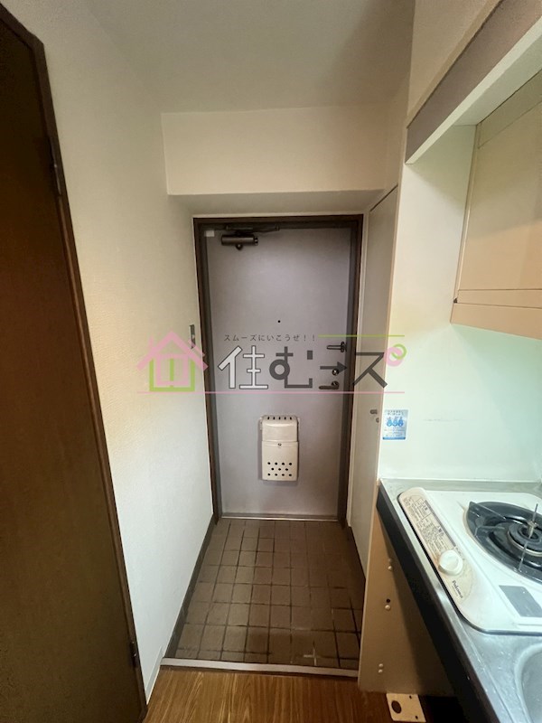 ロマネスク姫島 玄関