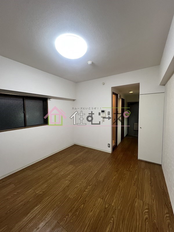 ロマネスク姫島 リビング