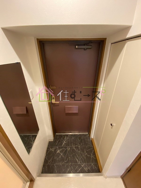 モンテ新大阪 玄関