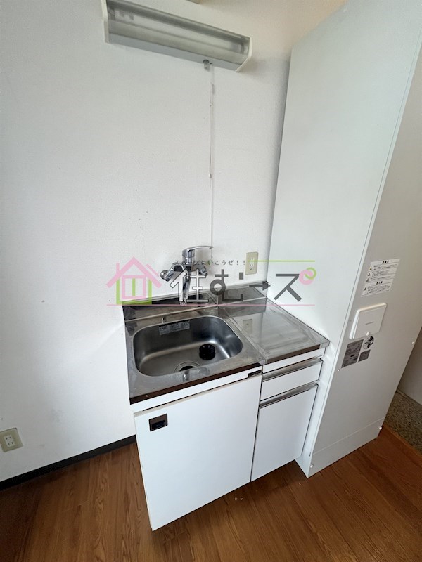 大阪宝石センタービル キッチン