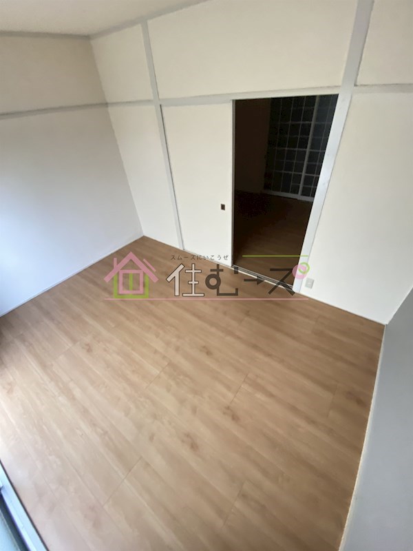 タカイレジデンス リビング