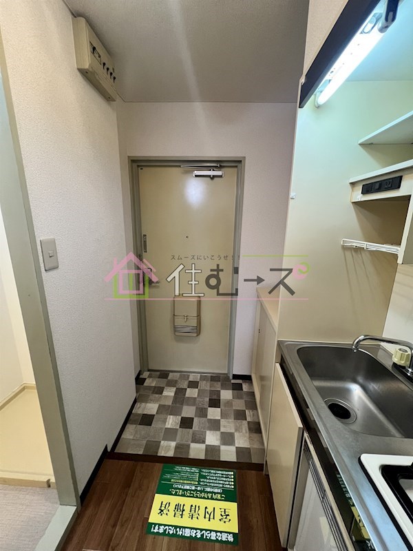 マルシェ九条 玄関