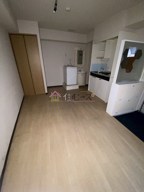 ステイタス難波 リビング