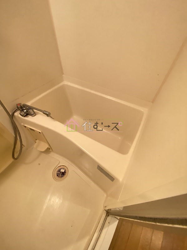 エステムコート難波ミューステージ  風呂画像