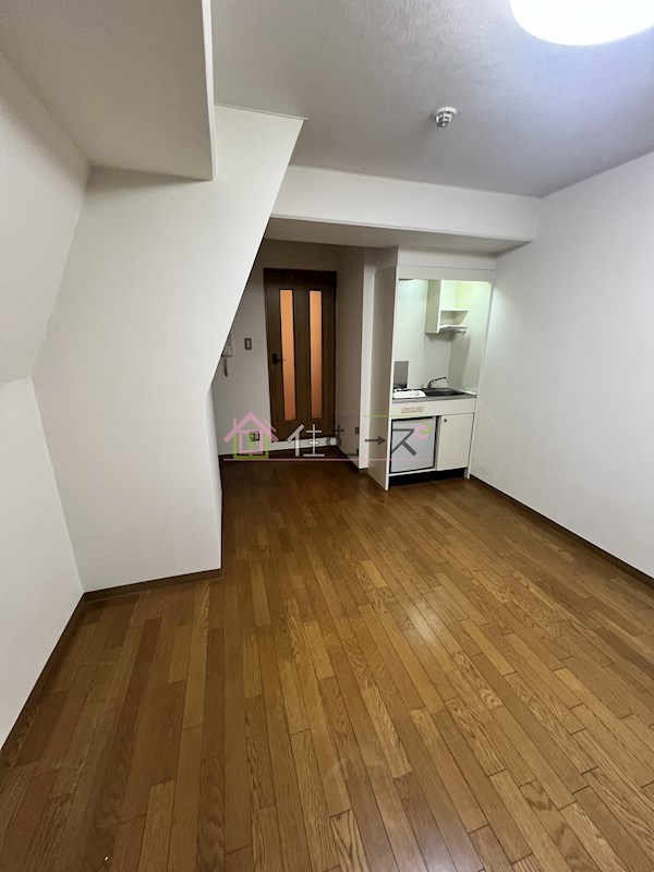 TATディナスティ西本町 リビング