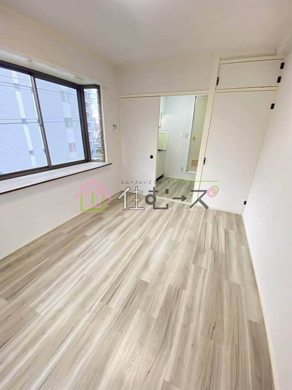 ウェストハイツ中本 リビング