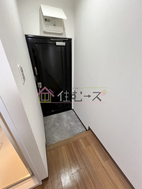 ニューライフ赤坂 玄関