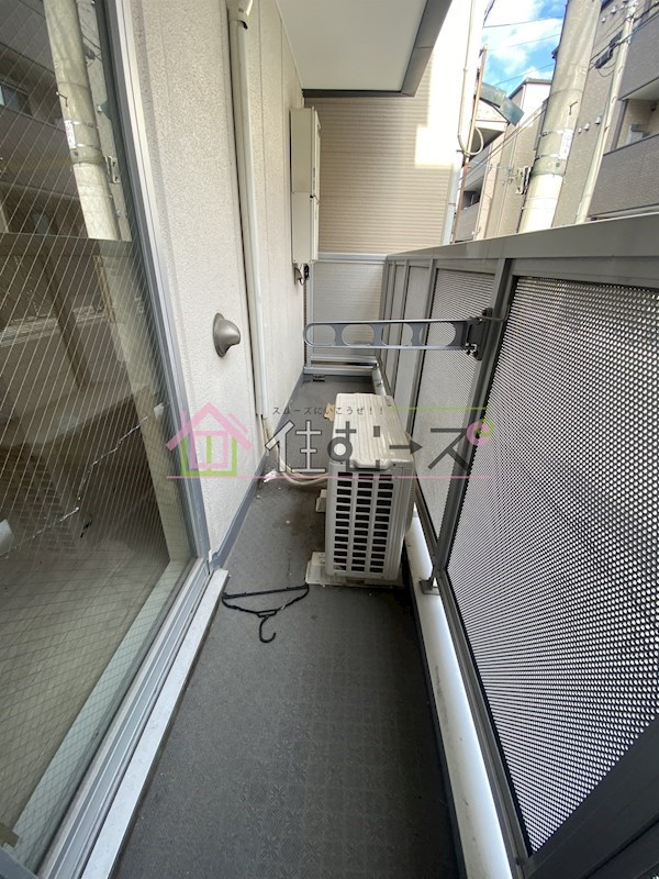 メビウス天下茶屋レジデンス ベランダ