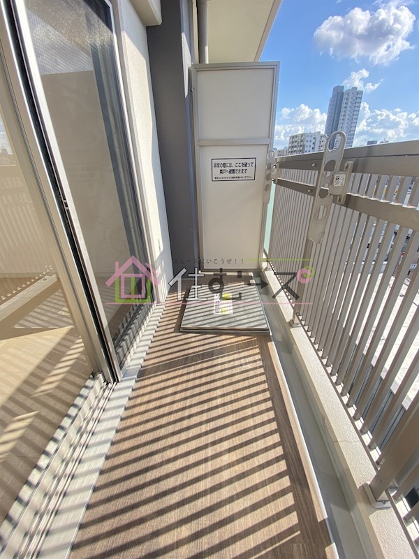 エステムコート難波WESTSIDEⅢドームシティ  ベランダ