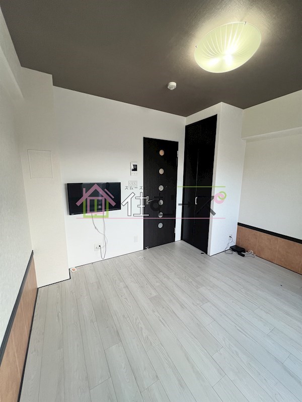 フォーリアライズ難波南ファーロ リビング