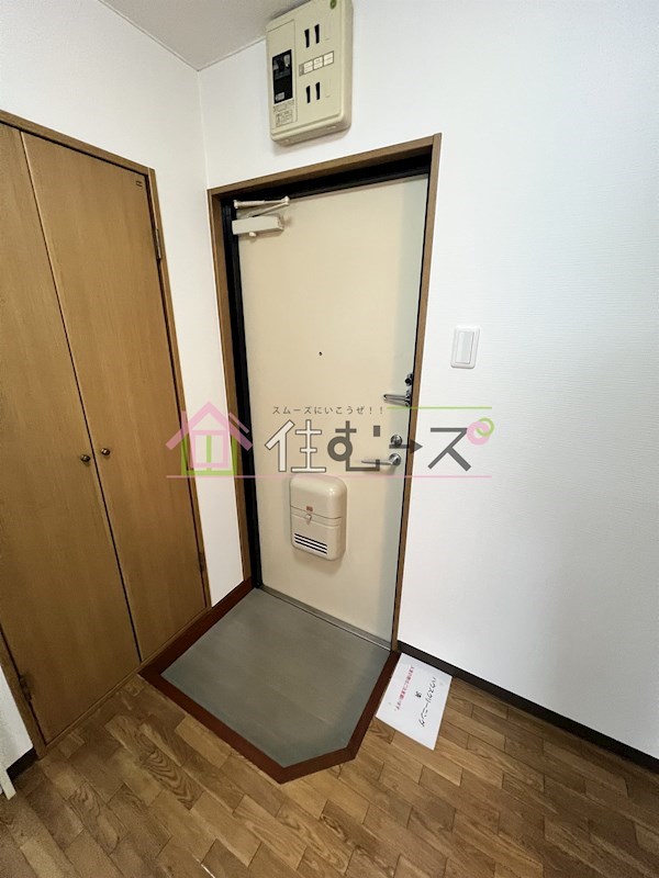 エースハイツ玉川 玄関