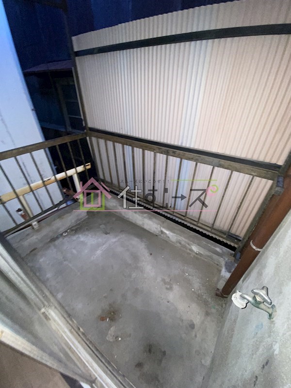 城東区中浜3丁目戸建 ベランダ