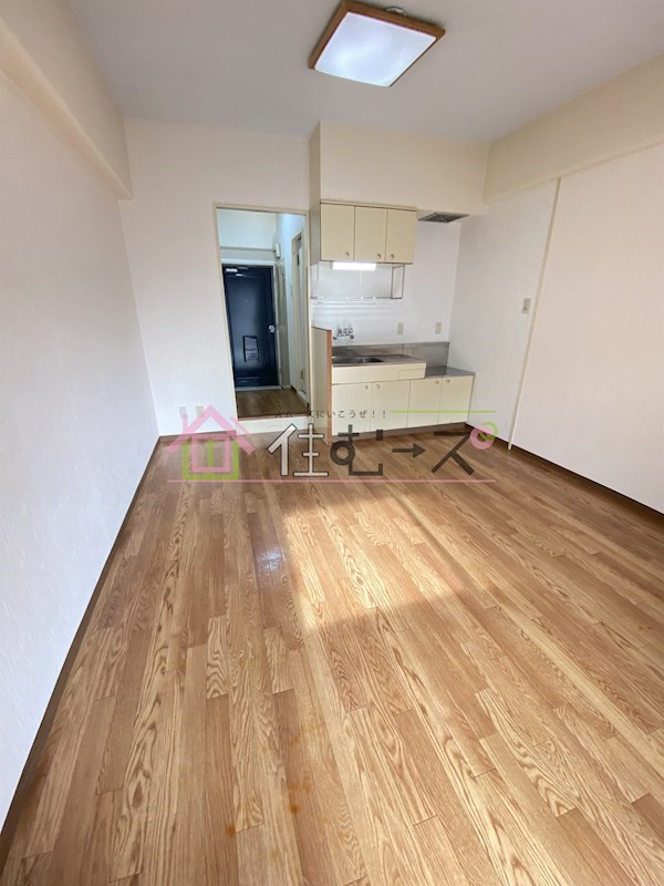 シティハイム新大阪 リビング