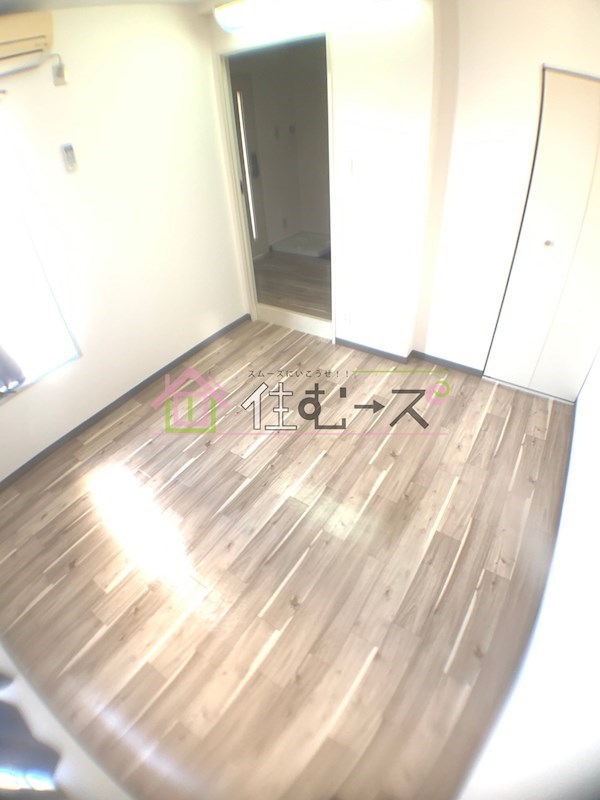 アメニティー新高一番館 リビング