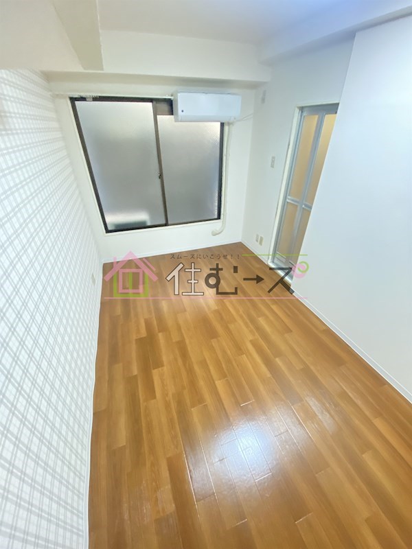 アース湯里 ベッドルーム