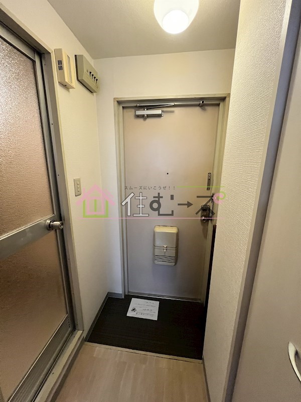 グランドール長堀 玄関