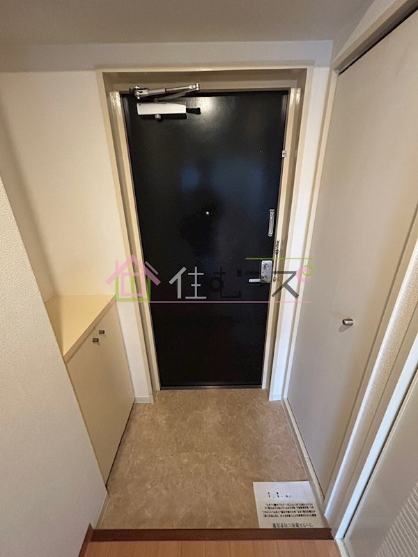 ノアーズアーク桃谷駅前 玄関