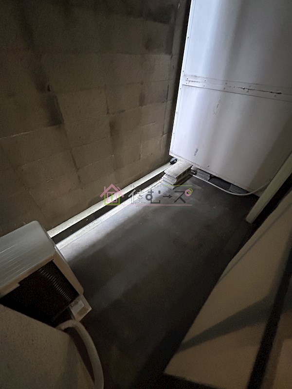 バルビゾン新大阪 ベランダ