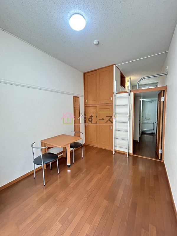 平野市町マンション リビング