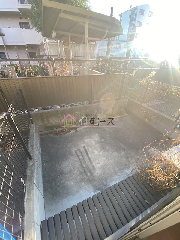 South East P-1 ベランダ