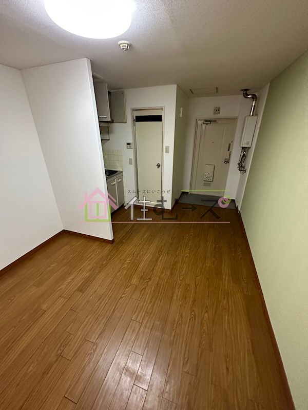 ラパンジール京町堀  リビング