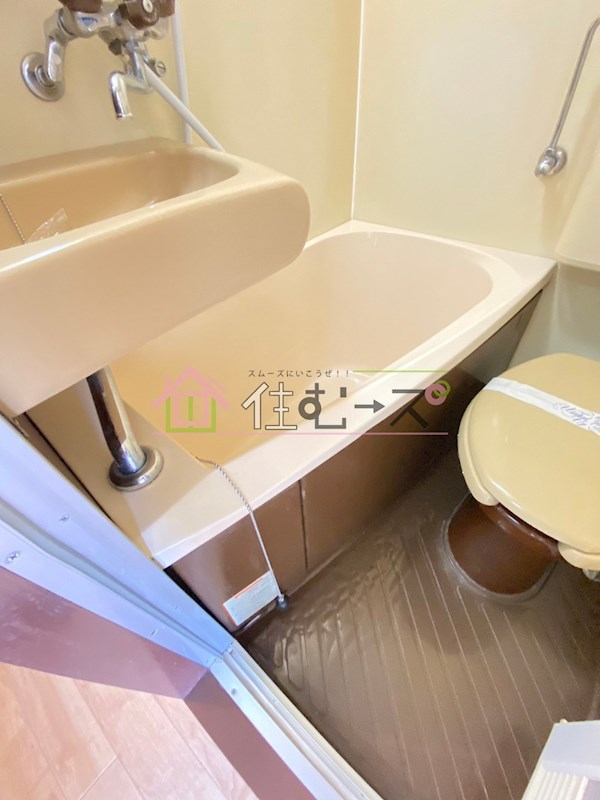 グルパ十三 風呂画像