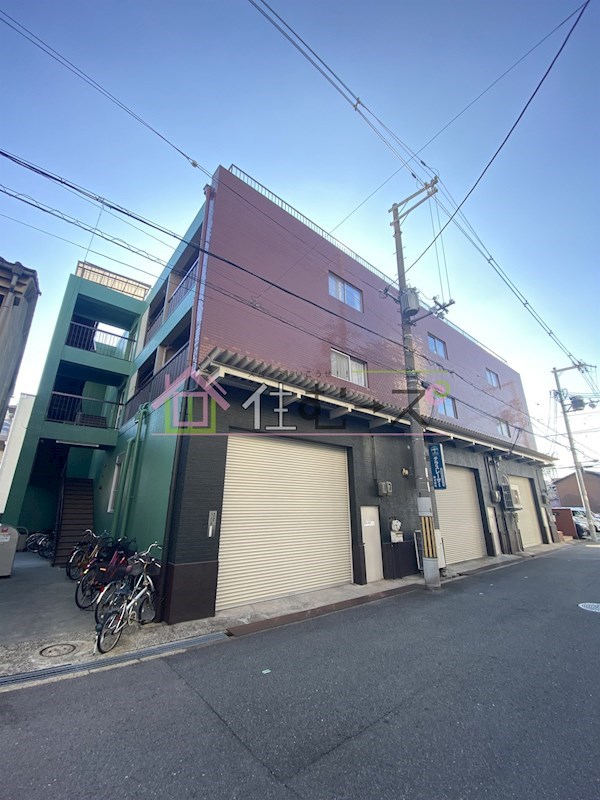 ロイヤルDyDo 外観