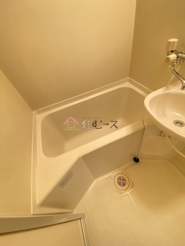 ビジタル湊町７ 風呂画像