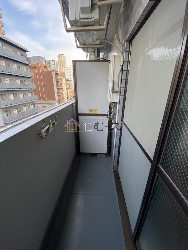 ビジタル湊町７ ベランダ