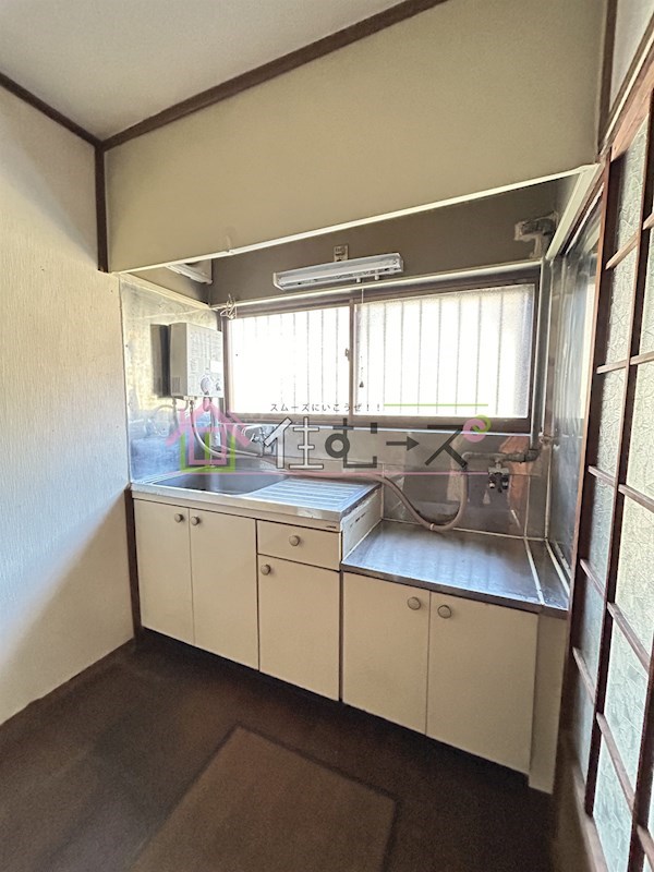 赤川4丁目テラスハウス キッチン