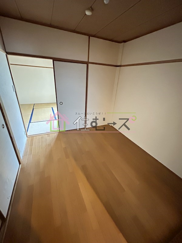 コーポ中宮 リビング
