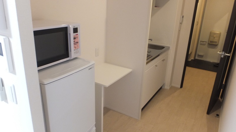 レオネクスト西宮北参番館 玄関