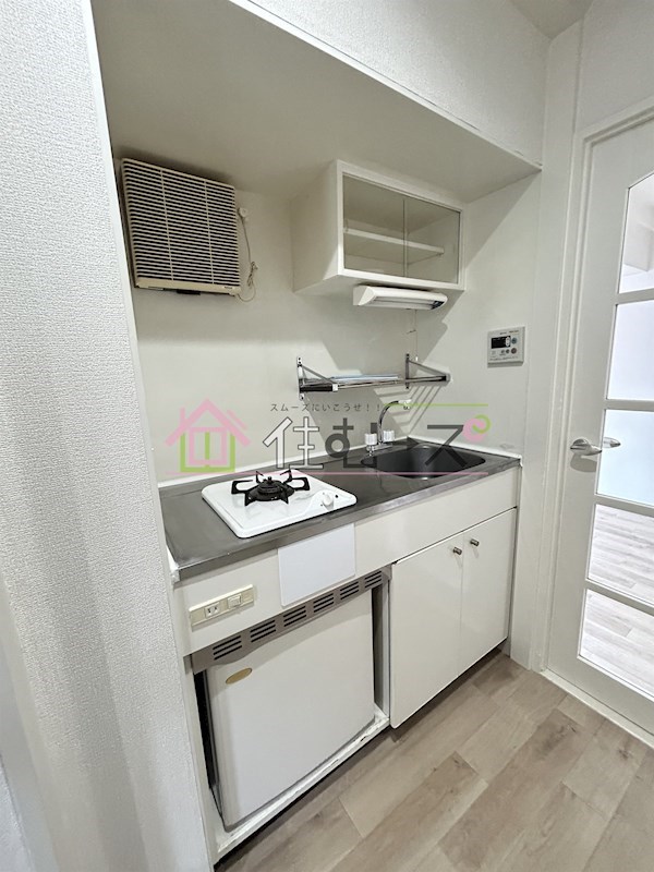 カルマーレナンバウェスト キッチン