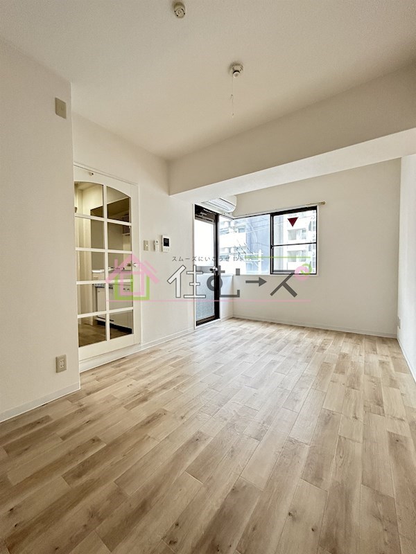 カルマーレナンバウェスト ベッドルーム