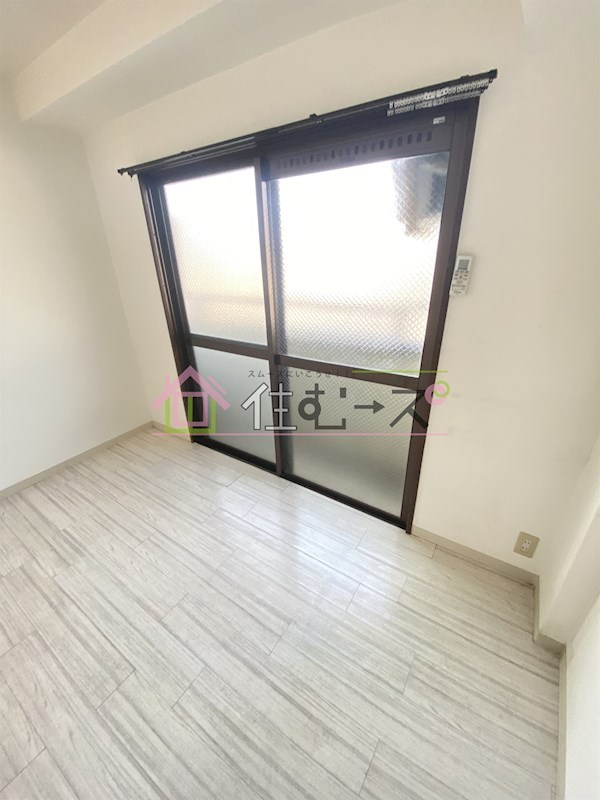 エクラ深江橋 ベッドルーム